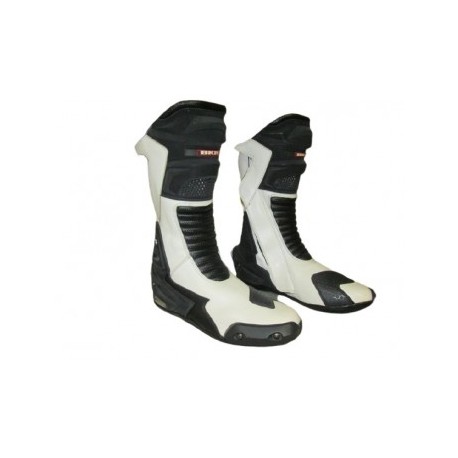 BOTA BKR. INTENSE NEGRO / BLANCO 40/7