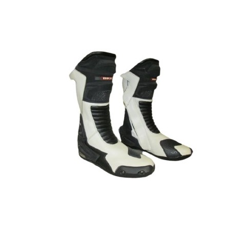 BOTA BKR. INTENSE NEGRO / BLANCO 43/10